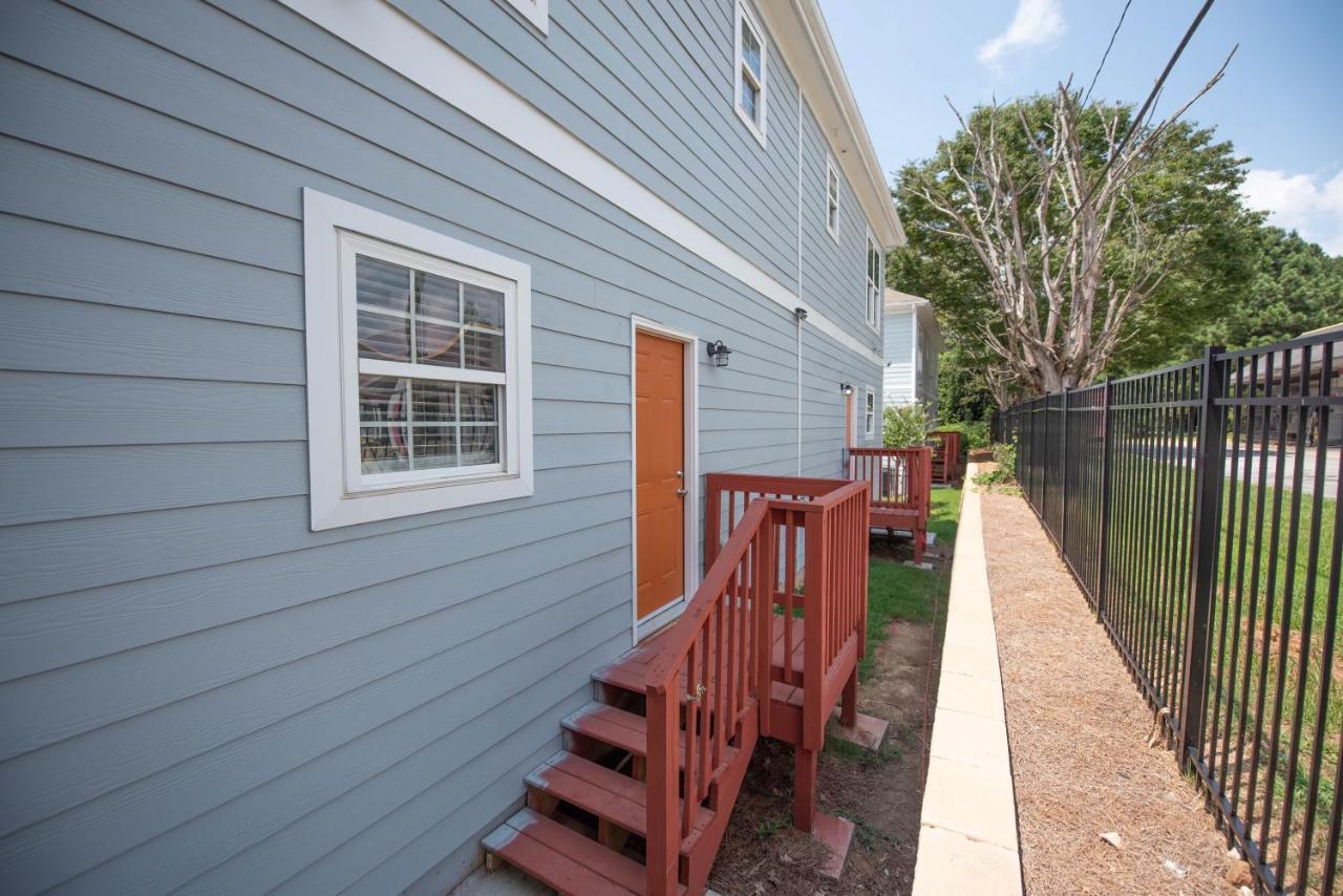 Campbellton Rd Apt A Atlanta Exterior photo